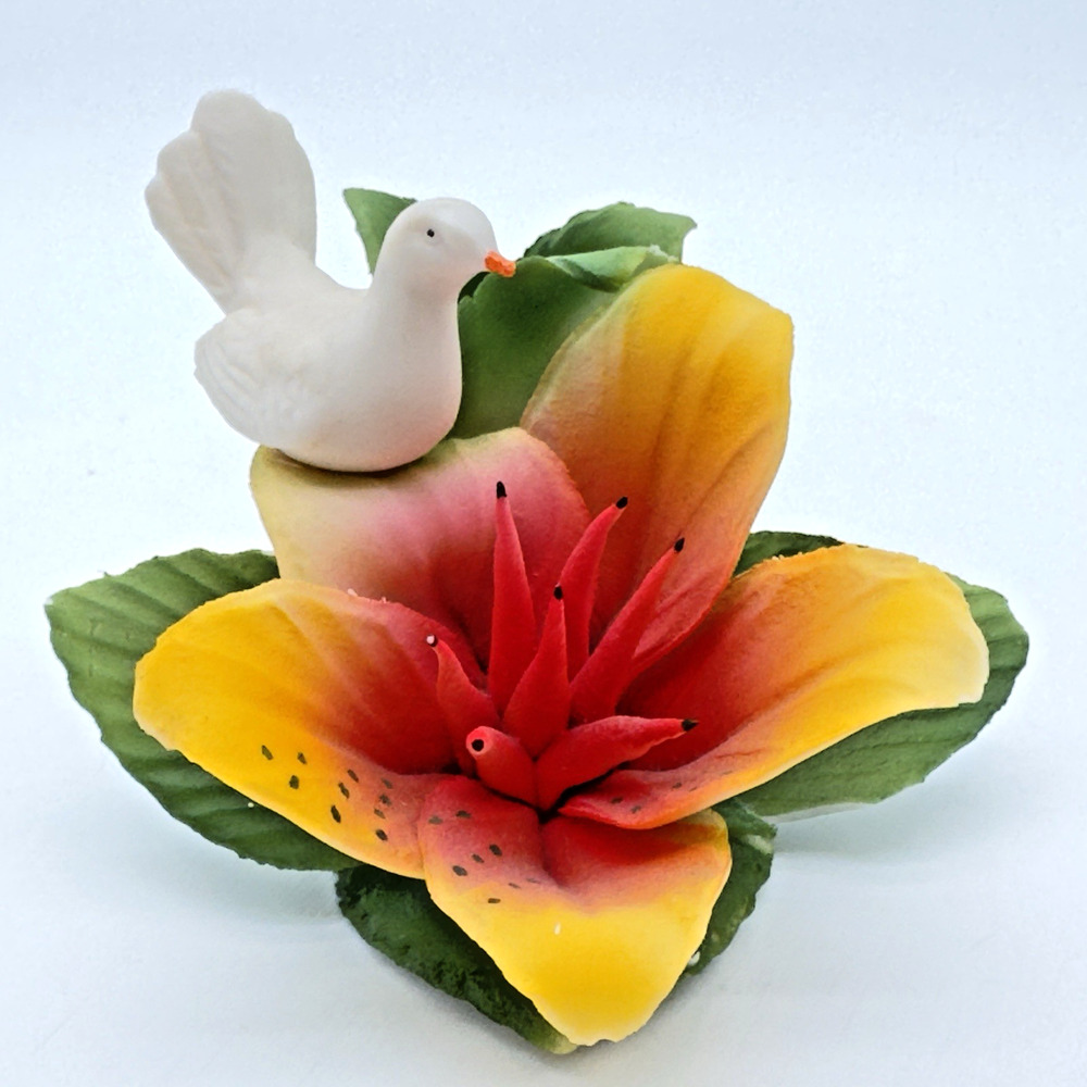 Vintage Capodimonte Italy Flower Bird Candle Holder Lily Dove READ